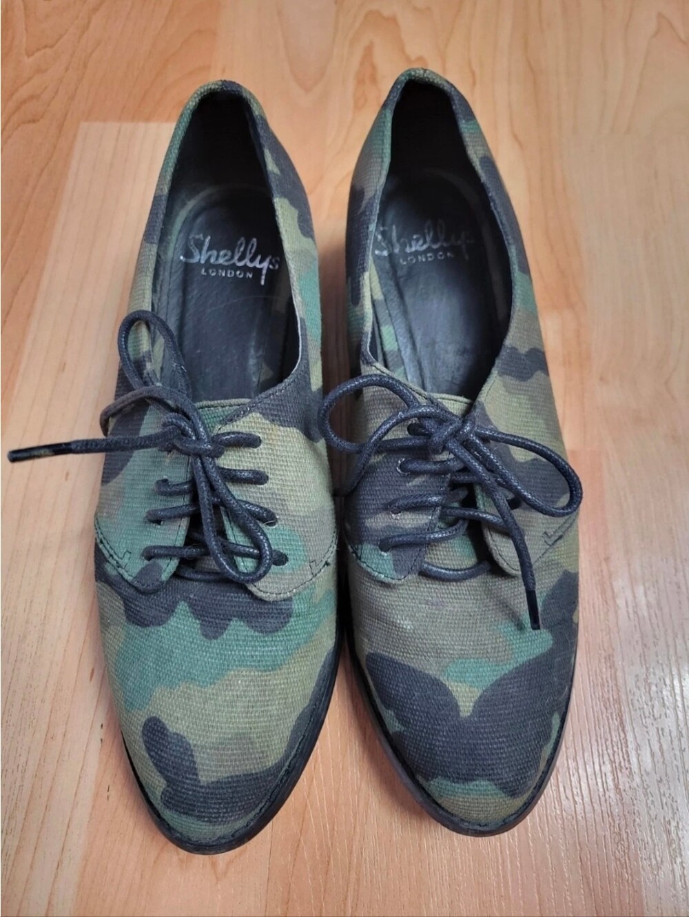Shellys London camouflage heeled Oxford shoes
